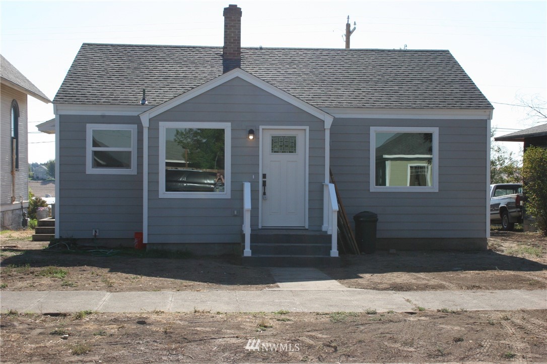 703 West Main Avenue Ritzville, WA 99169 - Photo 1 of 8