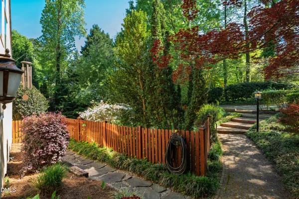 $650,000 | 9904 Penny Road, Raleigh, NC 27606