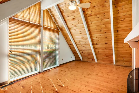 $650,000 | 9904 Penny Road, Raleigh, NC 27606