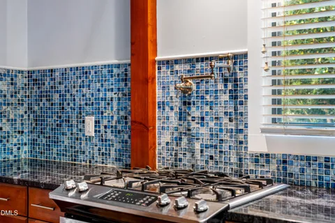 $650,000 | 9904 Penny Road, Raleigh, NC 27606