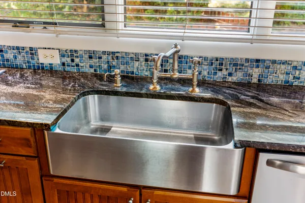 $650,000 | 9904 Penny Road, Raleigh, NC 27606