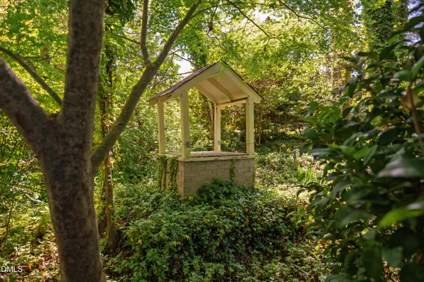 $650,000 | 9904 Penny Road, Raleigh, NC 27606