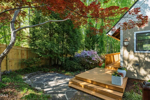 $650,000 | 9904 Penny Road, Raleigh, NC 27606