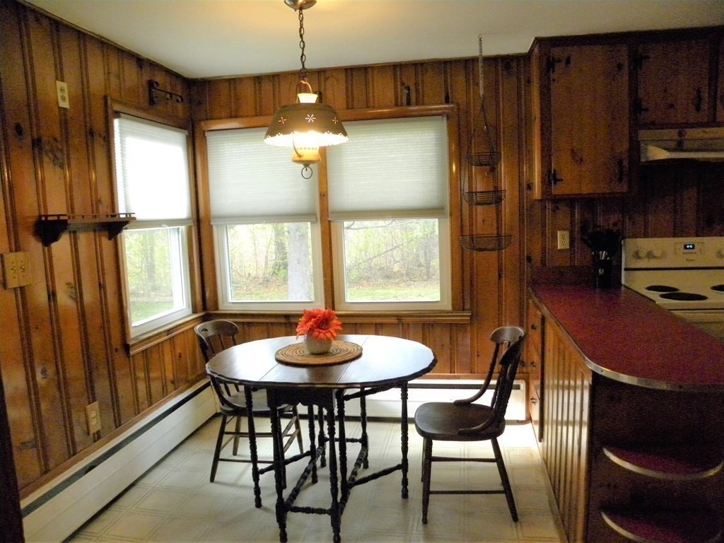 57 Hunt Road Chelmsford, MA 01824 - Photo 13 of 35