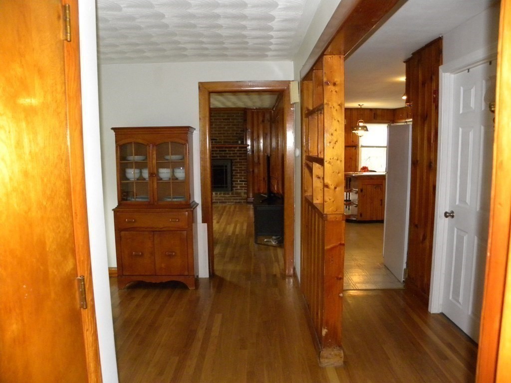 57 Hunt Road Chelmsford, MA 01824 - Photo 24 of 35