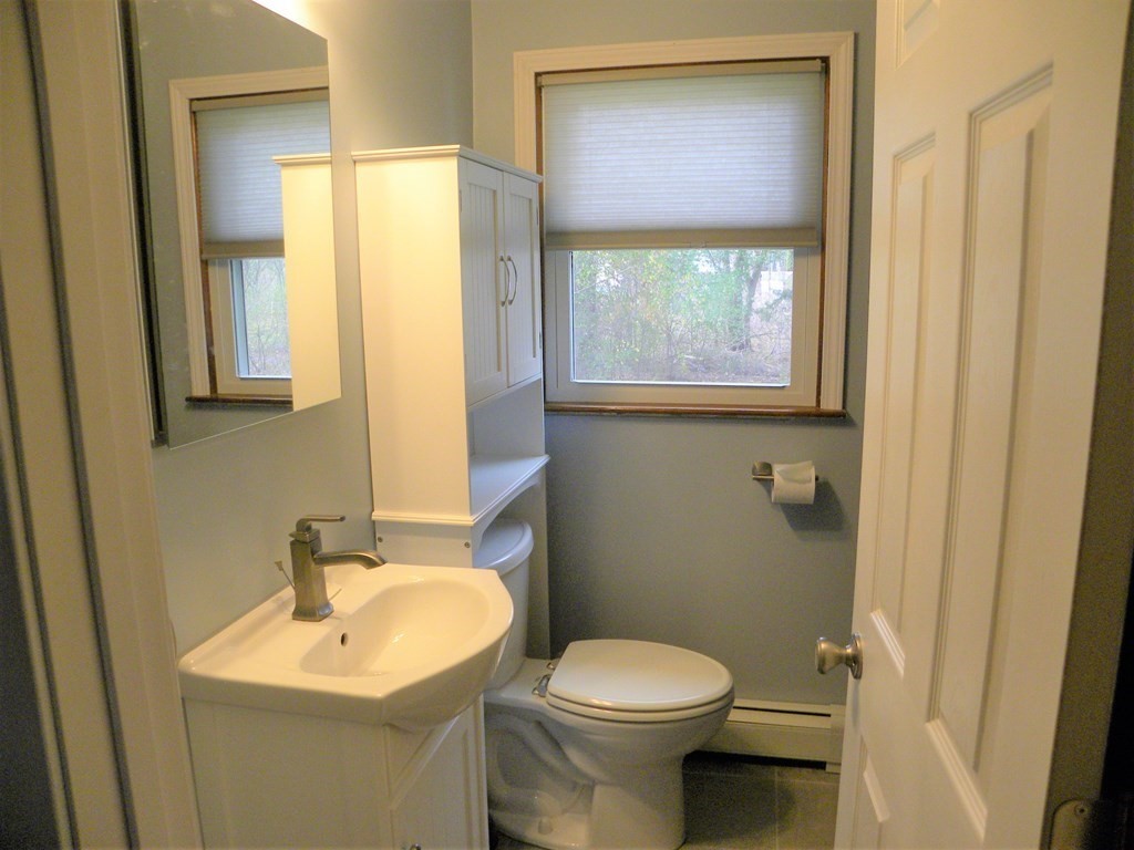 57 Hunt Road Chelmsford, MA 01824 - Photo 27 of 35