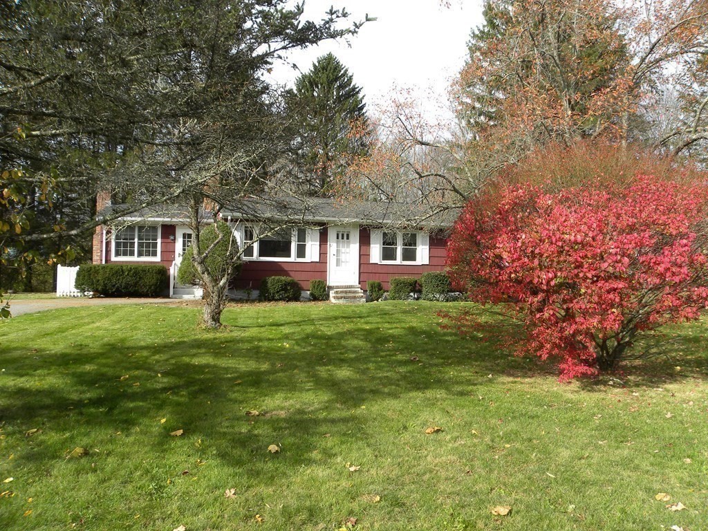 57 Hunt Road Chelmsford, MA 01824 - Photo 3 of 35
