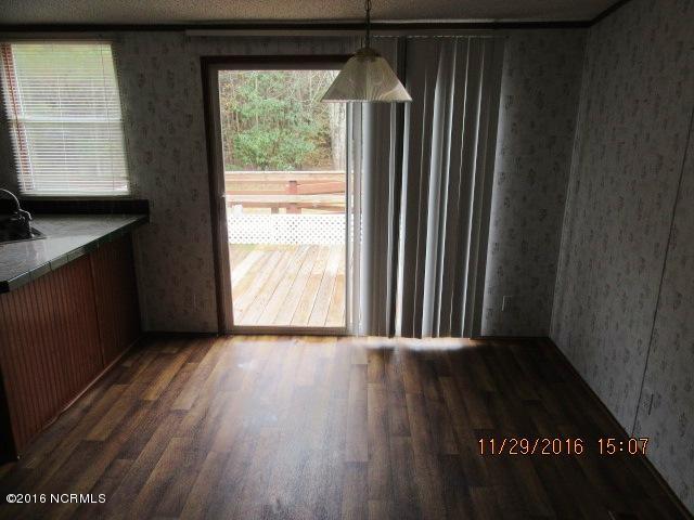 130 Pate Road New Bern, NC 28562 - Photo 3 of 15 130 Pate Breakfast
