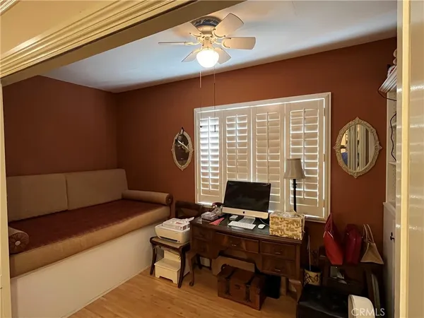 $2,199,999 | 2051 North Catalina Street, Los Angeles, CA 90027