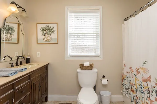 $629,000 | 442 First Street, Shenandoah, VA 22849