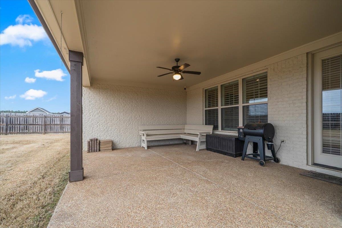 55 Cypress Point Road Oakland, TN 38060 - Photo 26 of 32 a view of an empty room with a window