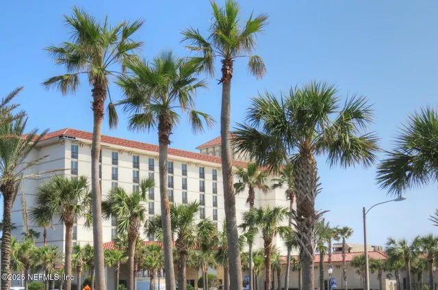 $425,000 | 2196 Fairway Villas Lane North, Atlantic Beach, FL 32233