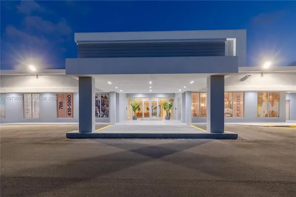 $1,630 | 1950 West 49th Street, Unit 315, Hialeah, FL 33012
