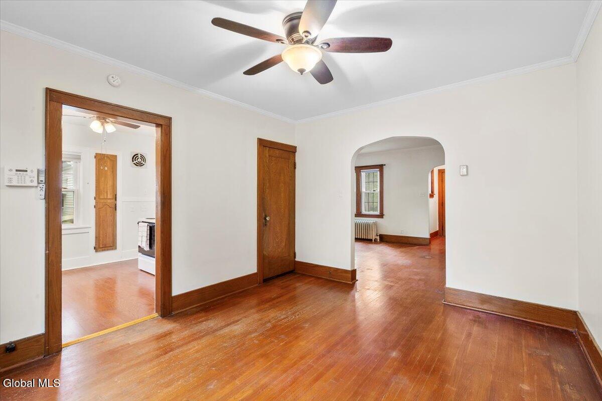 9 Groesbeck Place Bethlehem, NY 12054 - Photo 12 of 43 27-MW2_5074