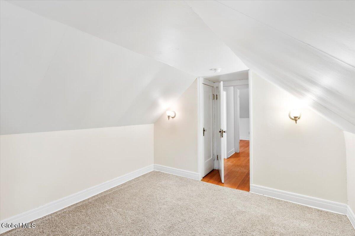 9 Groesbeck Place Bethlehem, NY 12054 - Photo 25 of 43 30-MW2_5089