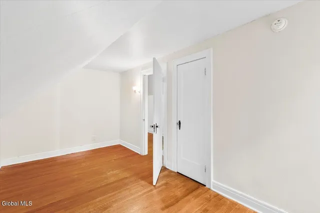 $385,000 | 9 Groesbeck Place, Bethlehem, NY 12054