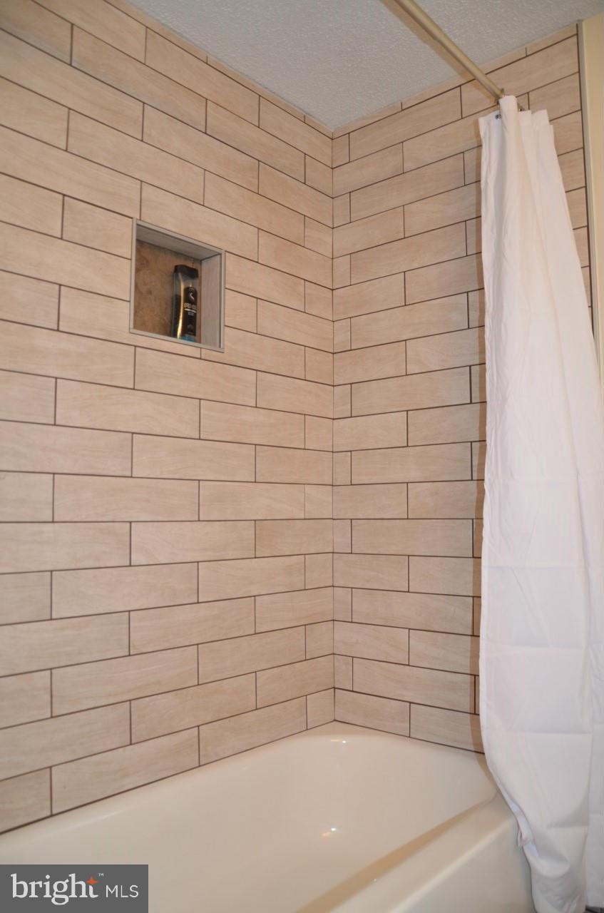 3203 Northwind Road Baltimore, MD 21234 - Photo 20 of 29 upstairs bath luxury