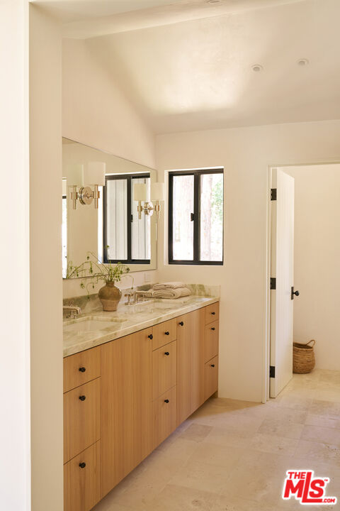 921 El Rancho Road Santa Barbara, CA 93108 - Photo 18 of 33