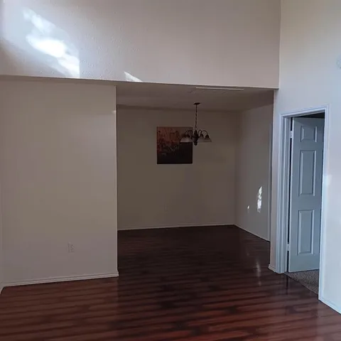 $1,700 | 9254 Forest Lane, Unit 304, Dallas, TX 75243