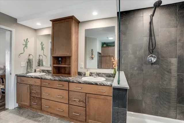 $565,000 | 264 Birch Hill Road, New Durham, NH 03855