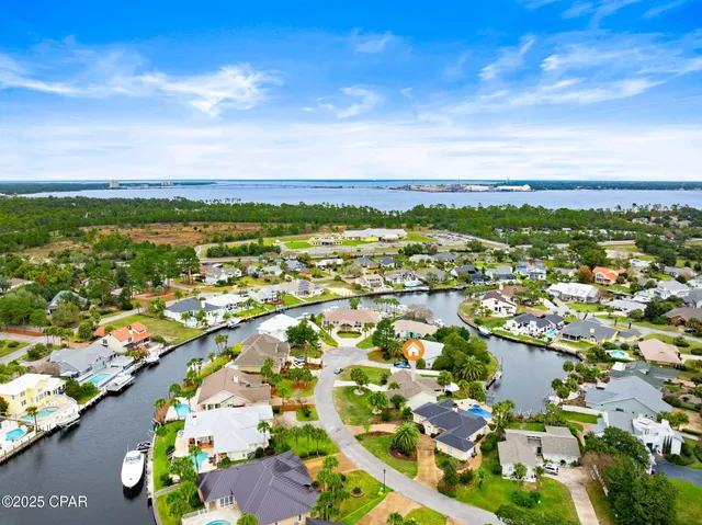 $949,000 | 1606 Wahoo Lane, Panama City, FL 32408
