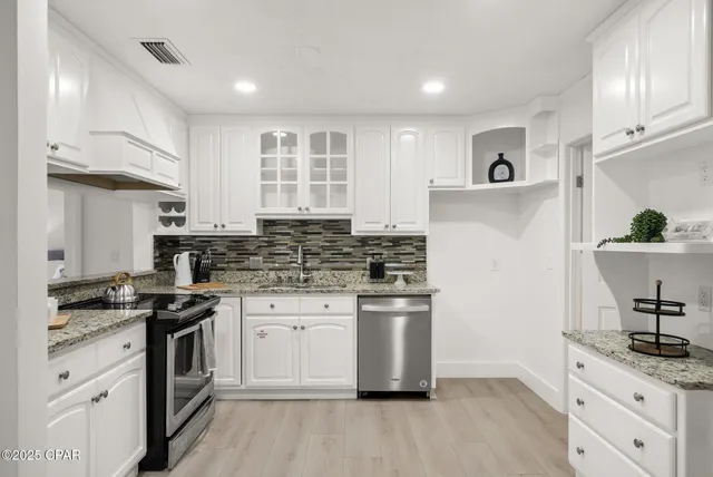 $949,000 | 1606 Wahoo Lane, Panama City, FL 32408