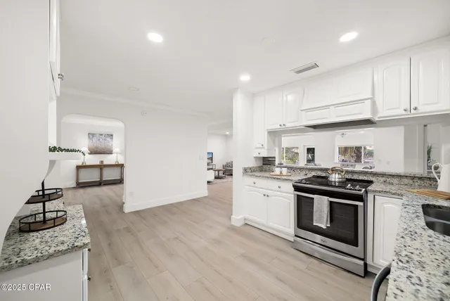 $949,000 | 1606 Wahoo Lane, Panama City, FL 32408