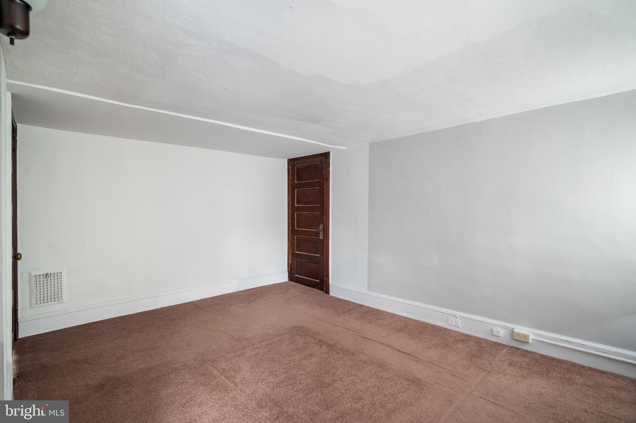 422 Hickory Street Bethlehem, PA 18017 - Photo 40 of 40 a view of an empty room