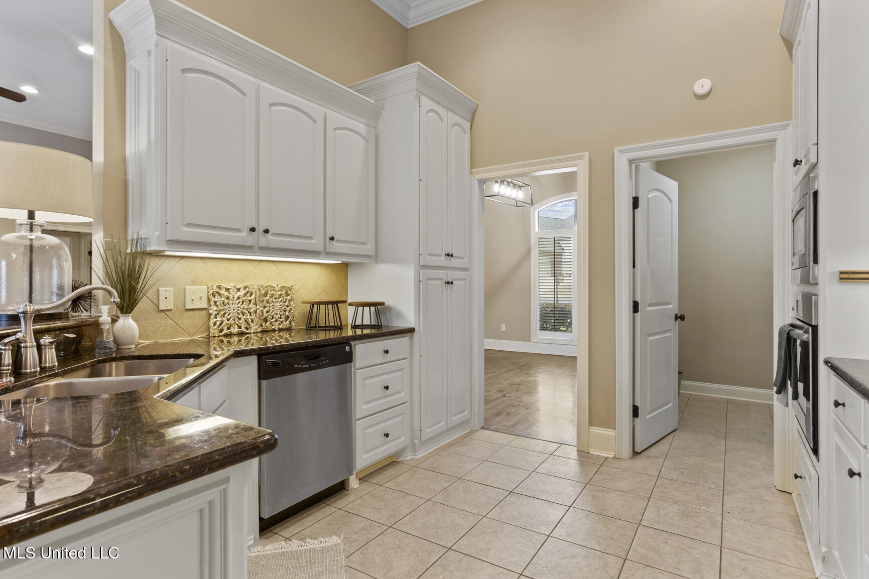 104 Carmichael Boulevard Madison, MS 39110 - Photo 11 of 34 104 Carmichael Blvd-13