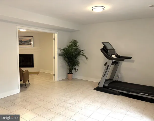 $934,500 | 7414 Eldorado Street, McLean, VA 22102