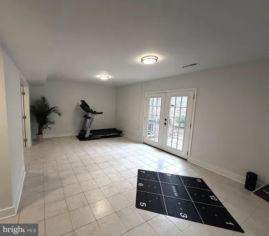 $934,500 | 7414 Eldorado Street, McLean, VA 22102