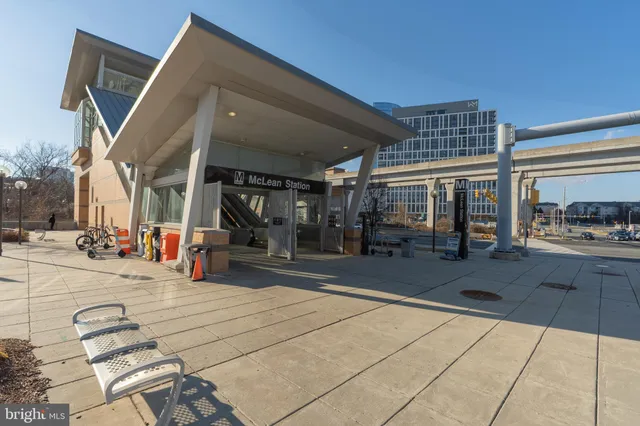 $934,500 | 7414 Eldorado Street, McLean, VA 22102