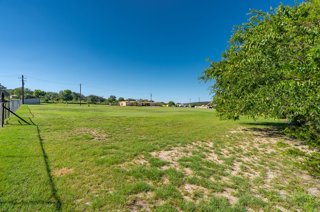 126-130 Robby Lane Kerrville, TX 78028 - Photo 71 of 76