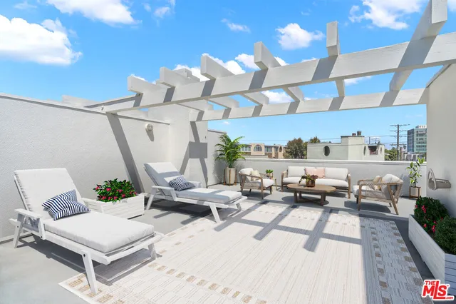 $1,999,000 | 3503 Esplanade, Marina del Rey, CA 90292