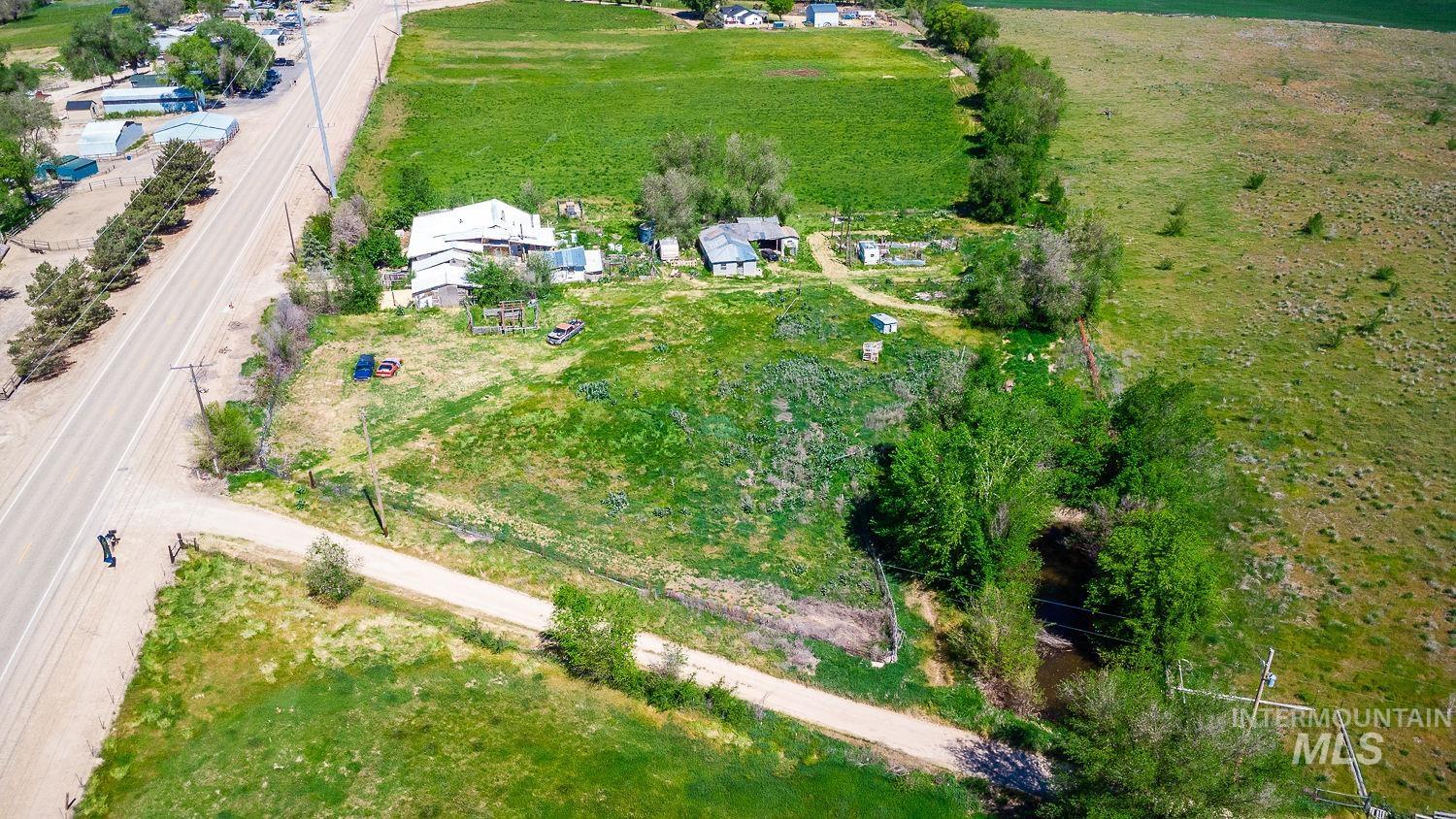 28688 Old Highway 30 Caldwell, ID 83607 - Photo 8 of 32