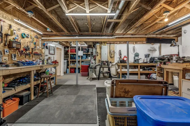 $625,000 | 7 Beech Ridge Drive, Hermon, ME 04401