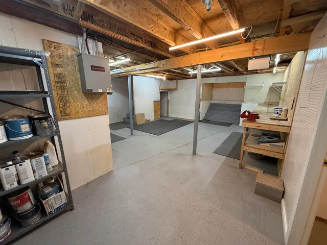 $625,000 | 7 Beech Ridge Drive, Hermon, ME 04401