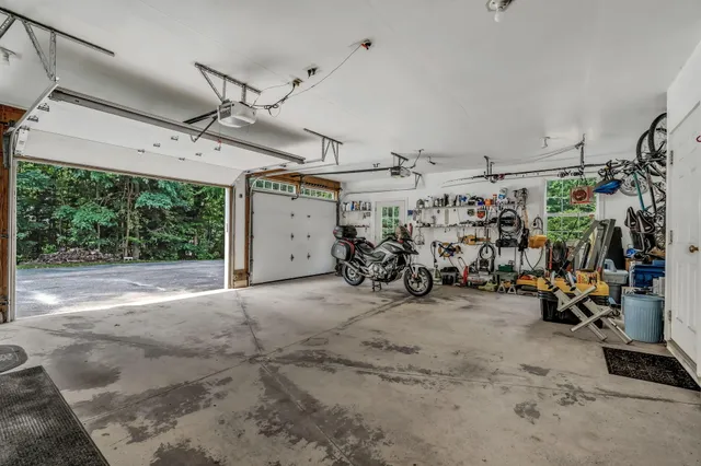 $625,000 | 7 Beech Ridge Drive, Hermon, ME 04401