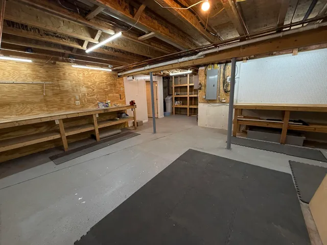 $625,000 | 7 Beech Ridge Drive, Hermon, ME 04401