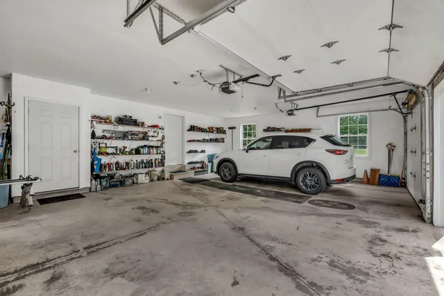 $625,000 | 7 Beech Ridge Drive, Hermon, ME 04401