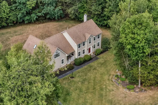 $625,000 | 7 Beech Ridge Drive, Hermon, ME 04401