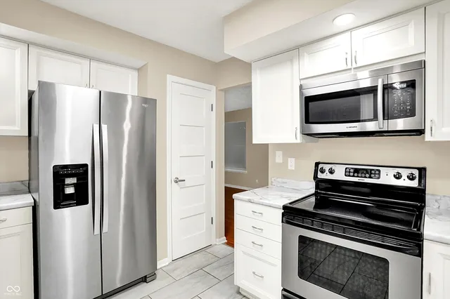 $295,000 | 8714 Flintlock Court, Indianapolis, IN 46256