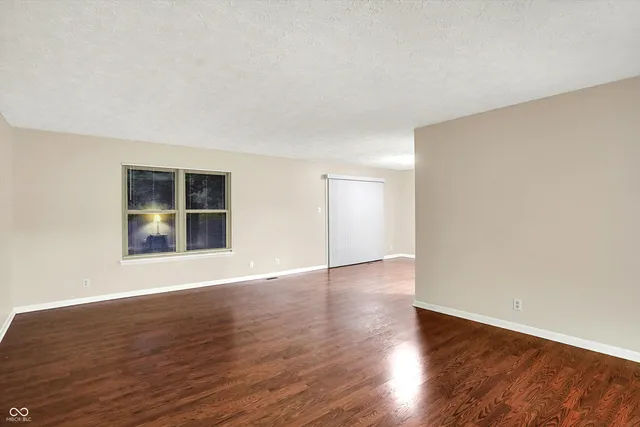 $295,000 | 8714 Flintlock Court, Indianapolis, IN 46256