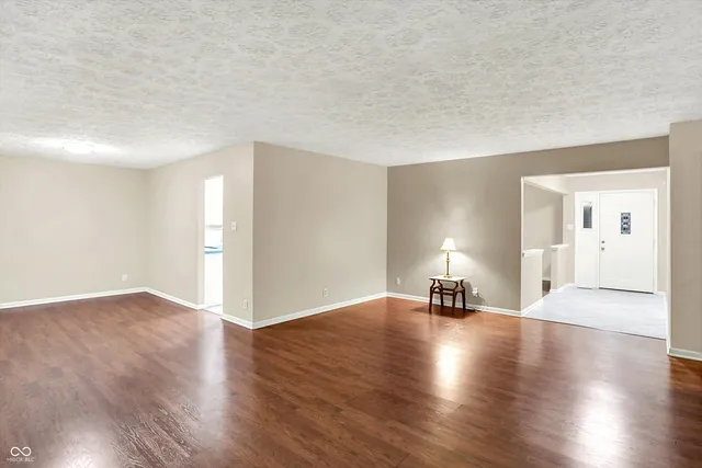 $295,000 | 8714 Flintlock Court, Indianapolis, IN 46256