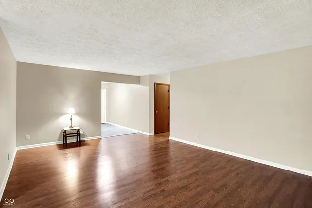 $295,000 | 8714 Flintlock Court, Indianapolis, IN 46256