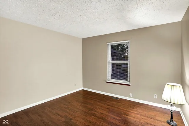 $295,000 | 8714 Flintlock Court, Indianapolis, IN 46256