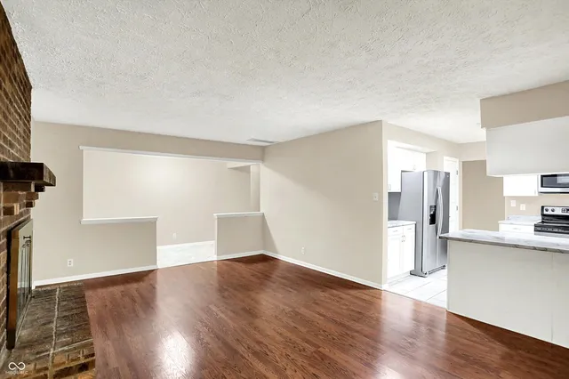 $295,000 | 8714 Flintlock Court, Indianapolis, IN 46256