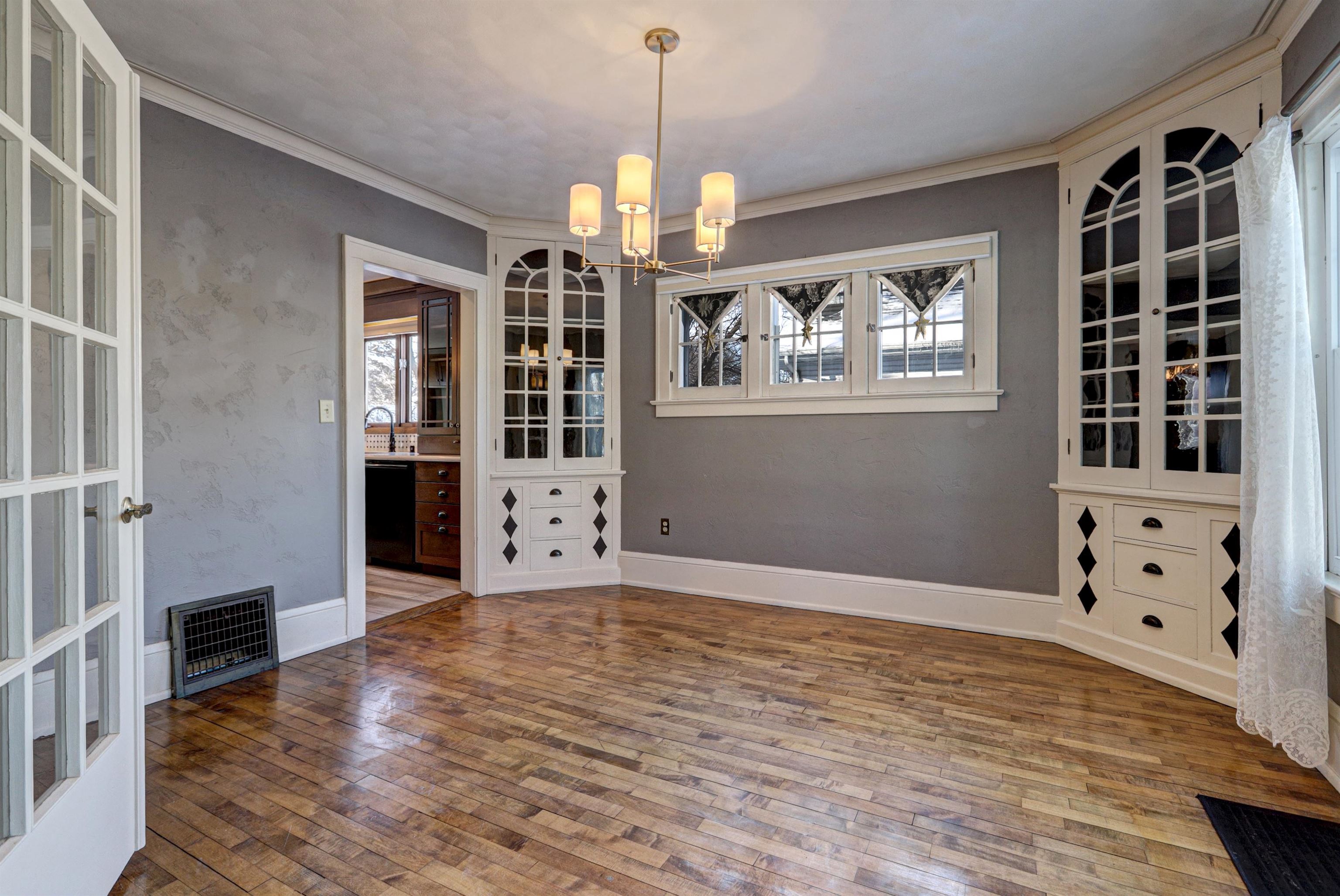 821 West Prospect Avenue Appleton, WI 54914 - Photo 14 of 49