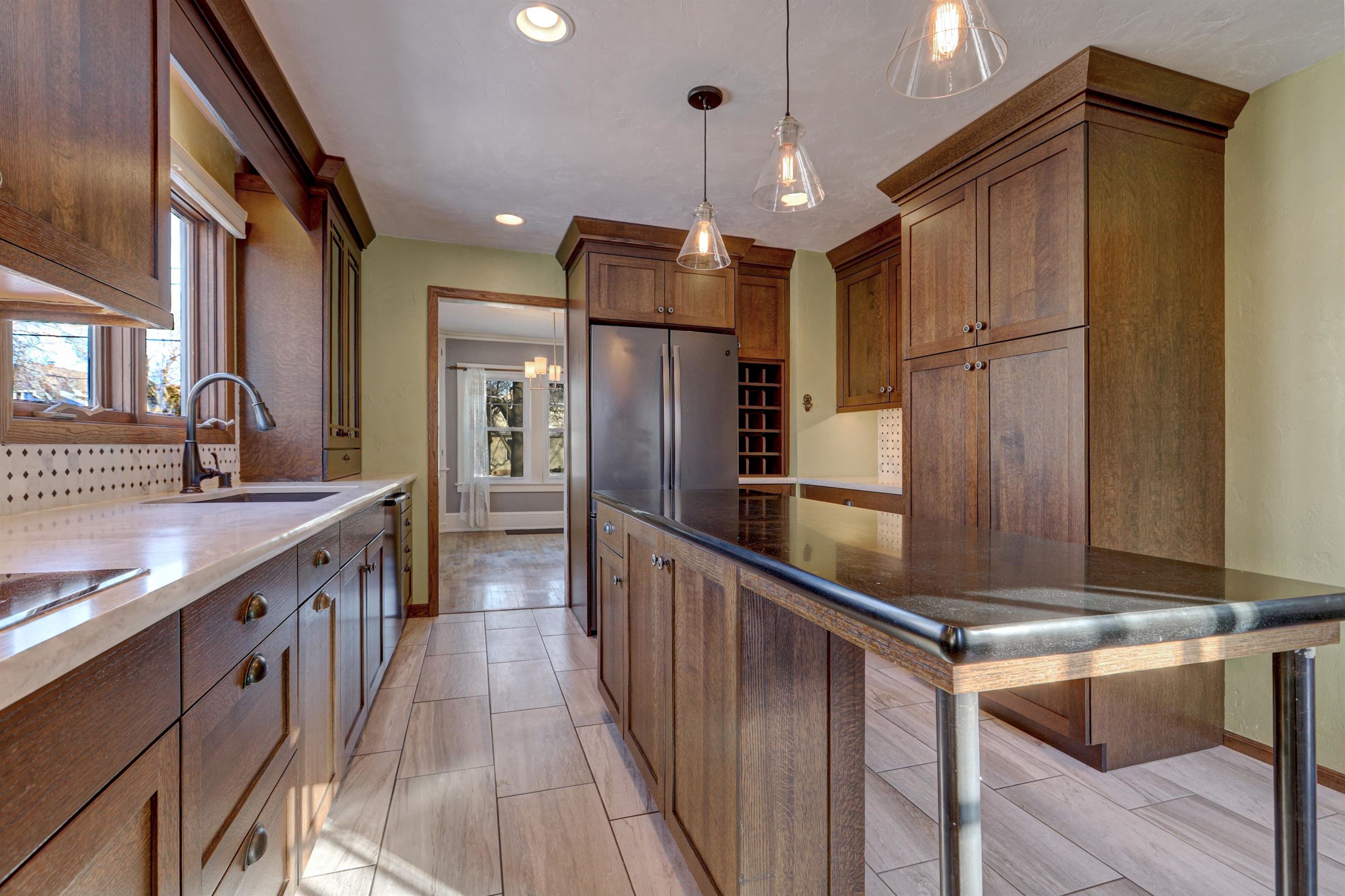 821 West Prospect Avenue Appleton, WI 54914 - Photo 18 of 49