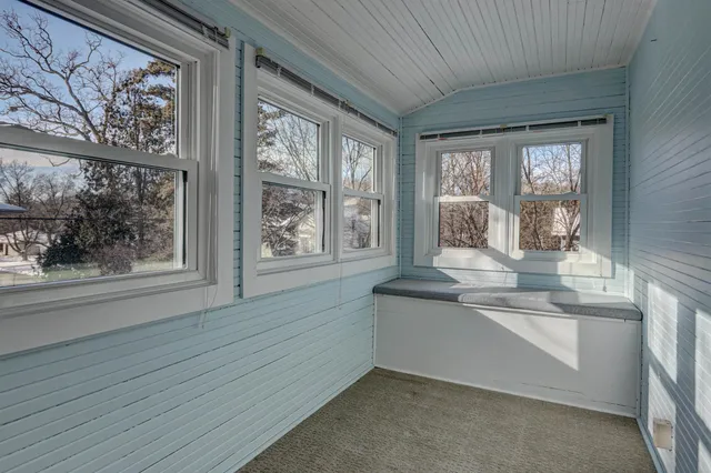 $357,700 | 821 West Prospect Avenue, Appleton, WI 54914